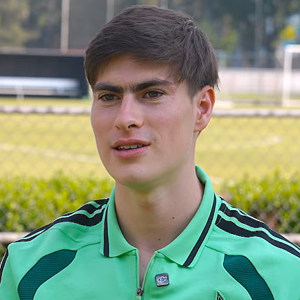 阿曼多·冈萨雷斯 - 墨西哥前锋