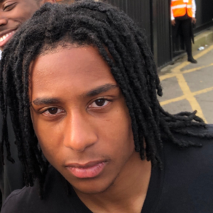 迈克尔·奥利塞